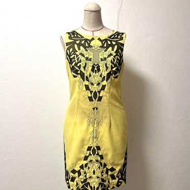 Sleeveless One-Piece Dress Yellow