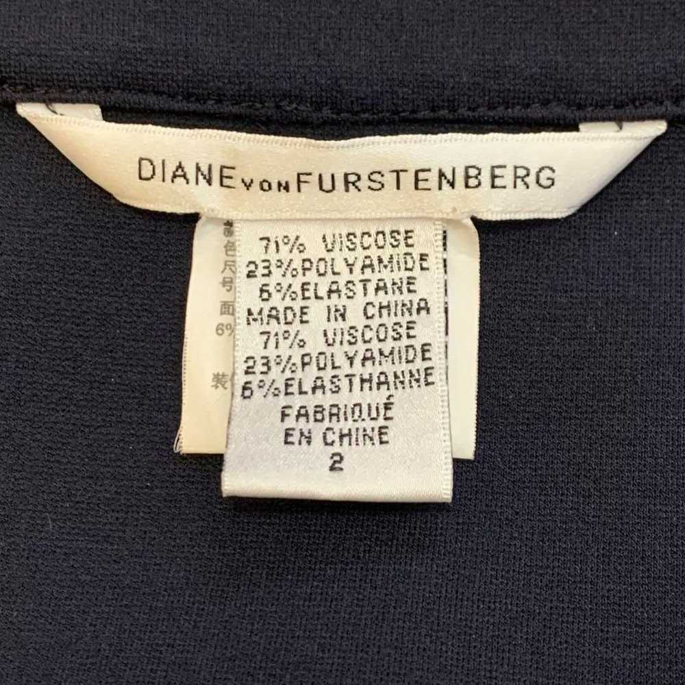 Excellent Condition Diane von Furstenberg Beautif… - image 9