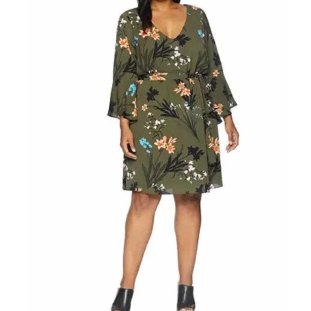 City Chic Womens Plus Green Jungle Floral 3/4 Bel… - image 1