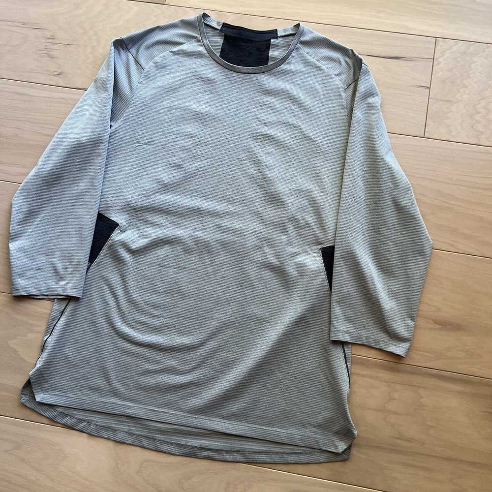 Lululemon × Sportswear Lululemon Fast Free Shirt … - image 8