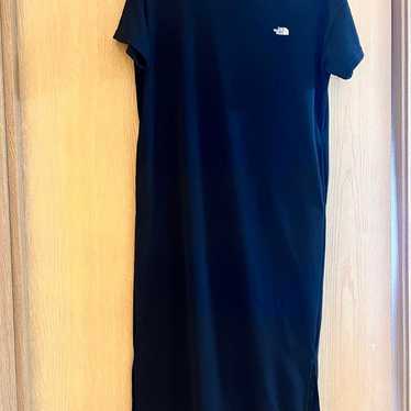 The North Face short-sleeved slit dress. - image 1