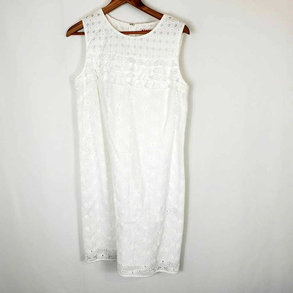 Brooks Brothers Red Fleece White Sleeveless Eyele… - image 1