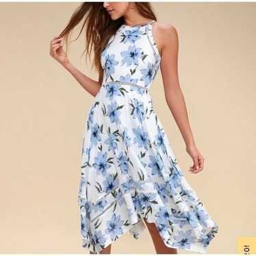 Lulu’s Sahara blue & white floral high neck handke