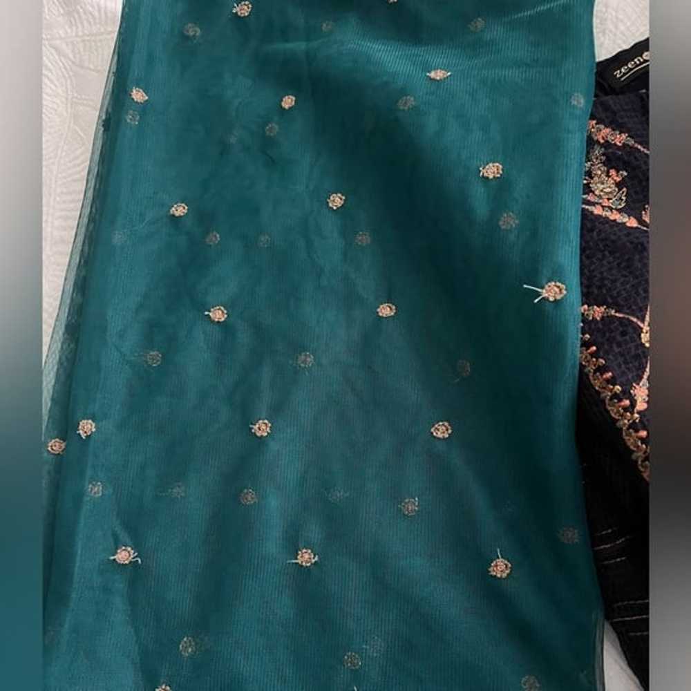 Zeen Luxe Pret 2 piece dupatta and kameez - image 7