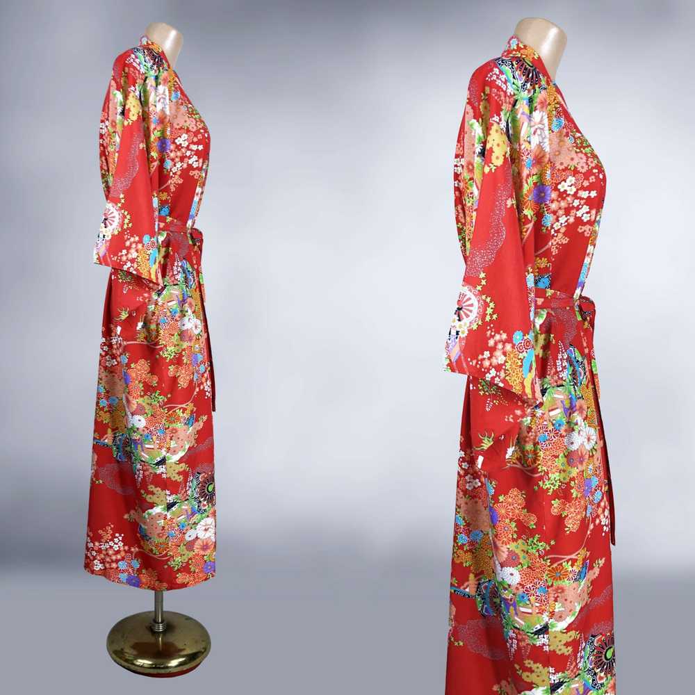 70s Vintage Bold Red Rayon Japanese Kimono Robe w… - image 9