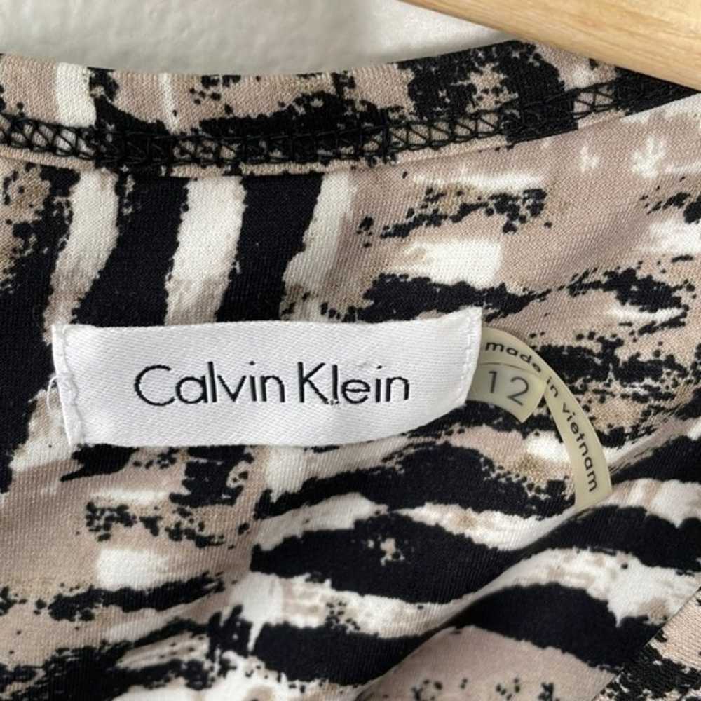 NWOT Calvin Klein Printed jumpsuit - image 5