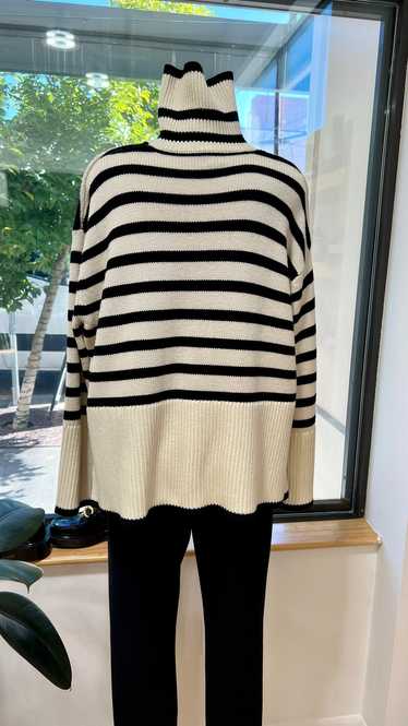 TOTEME Striped wool-blend turtleneck sweater, Size