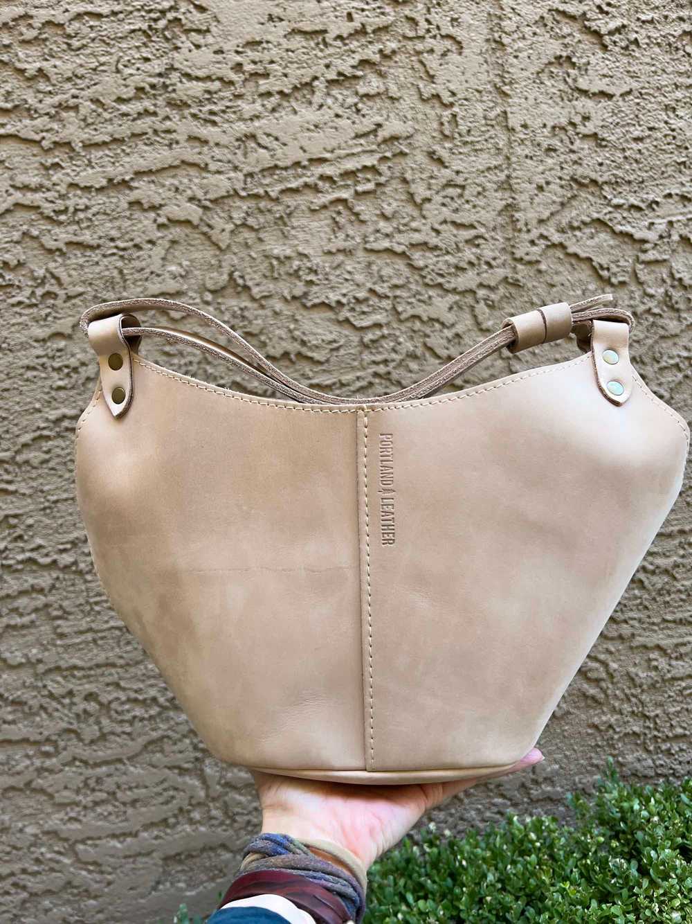 Portland Leather Kangaroo Shoulder Bag - image 7