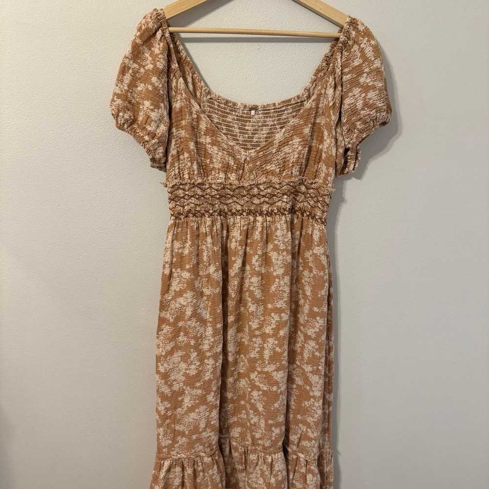 Free People Ellie Midi Dress in Neutral Smocked W… - image 3