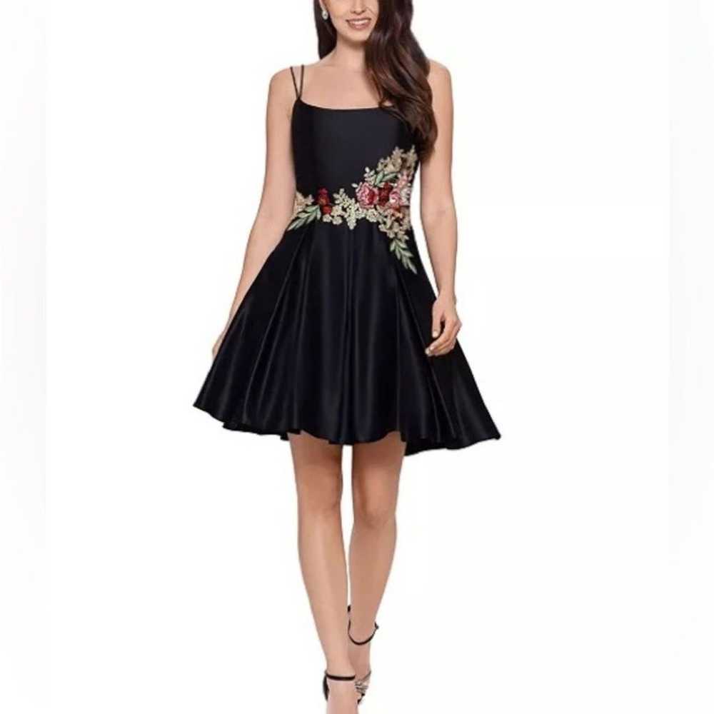 BLONDIE NITES Black Floral Embroidery Fit & Flare… - image 1