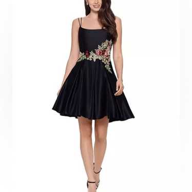 BLONDIE NITES Black Floral Embroidery Fit & Flare… - image 1