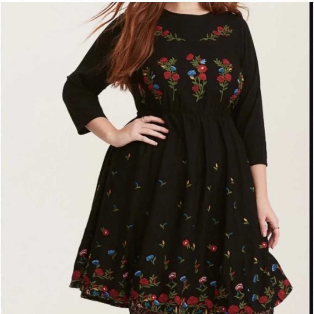 Torrid Black Embroidered Floral Challis Skater Dr… - image 1