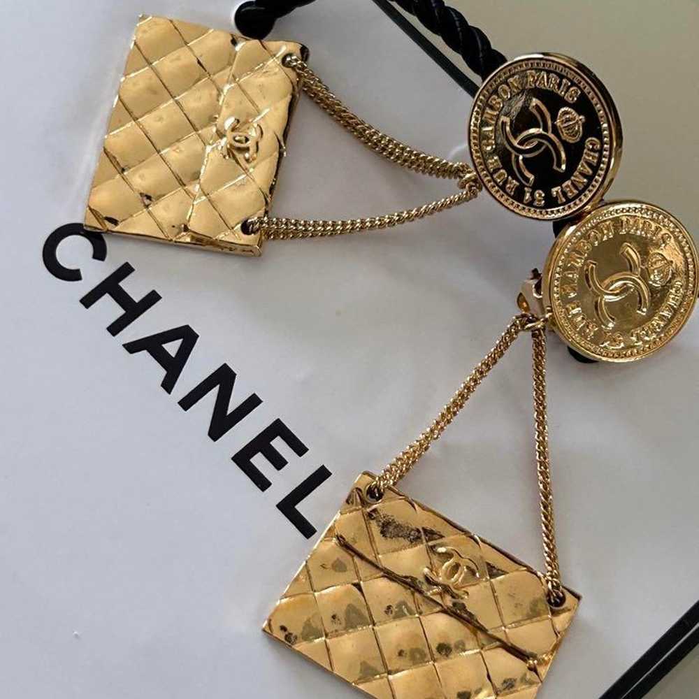 Rare! Superb quality! CHANEL Vintage Earring Mate… - image 2