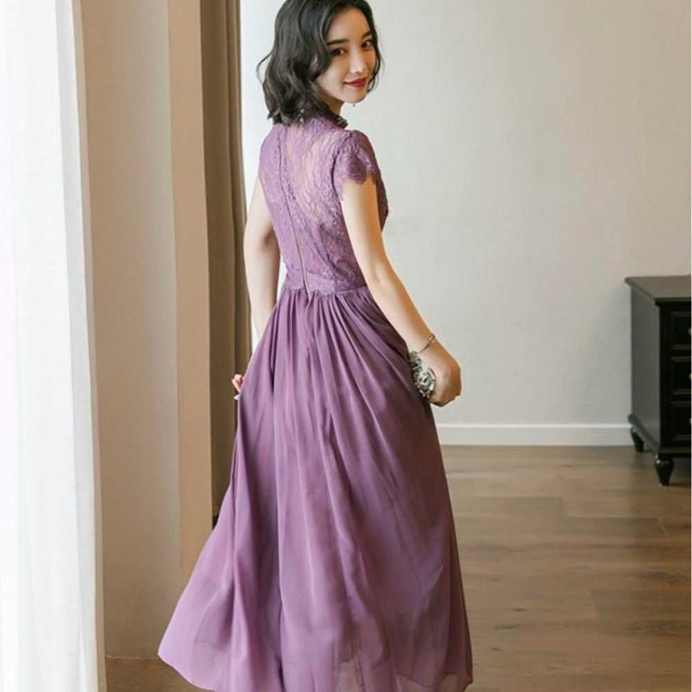 Purple lace maxi dress with short sleeves - image 2