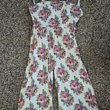 Kate popular Quinn Cactus Floral Jumpsuit & Swaddle Bundle