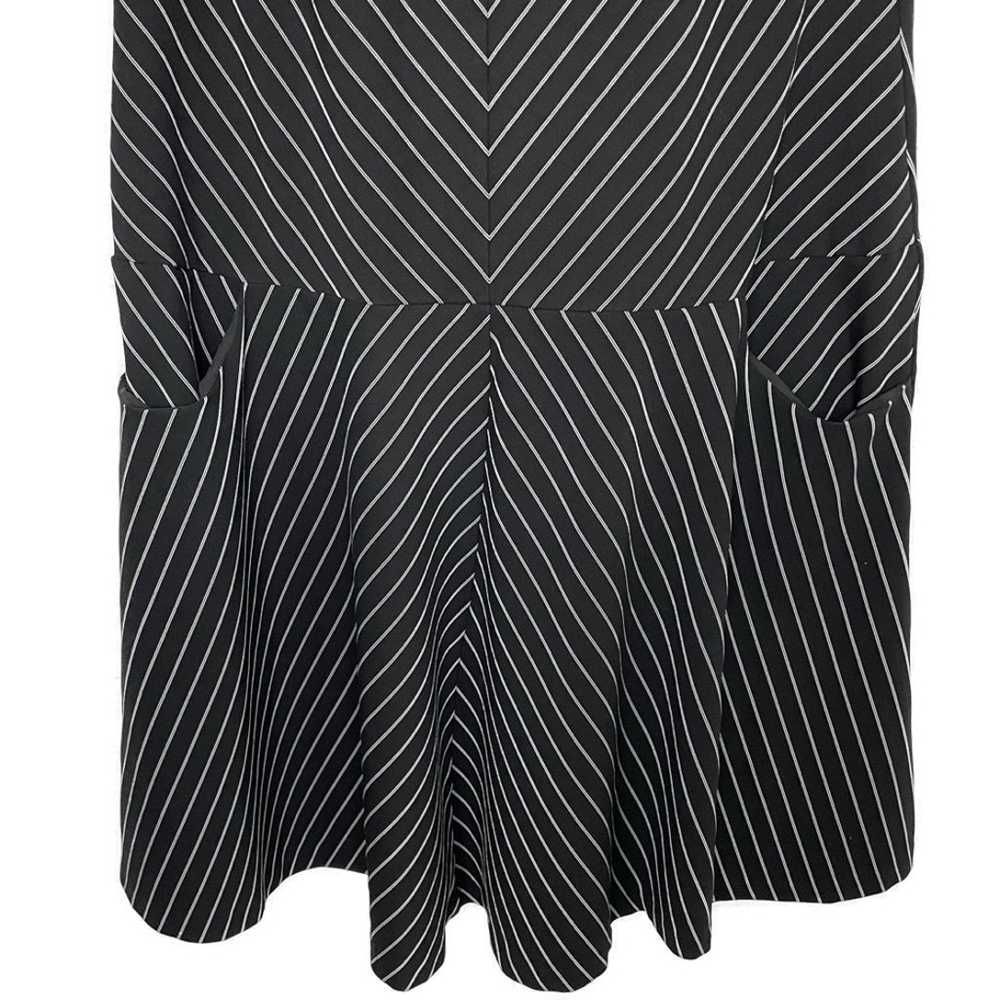 Eloquii Black White Stripe Short Sleeve Rounded N… - image 3