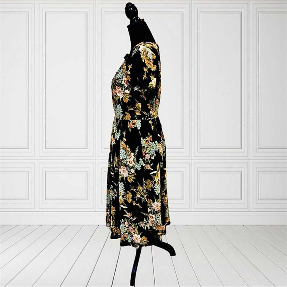 Unique Vintage Fit & Flare Floral Midi Dress Mode… - image 8