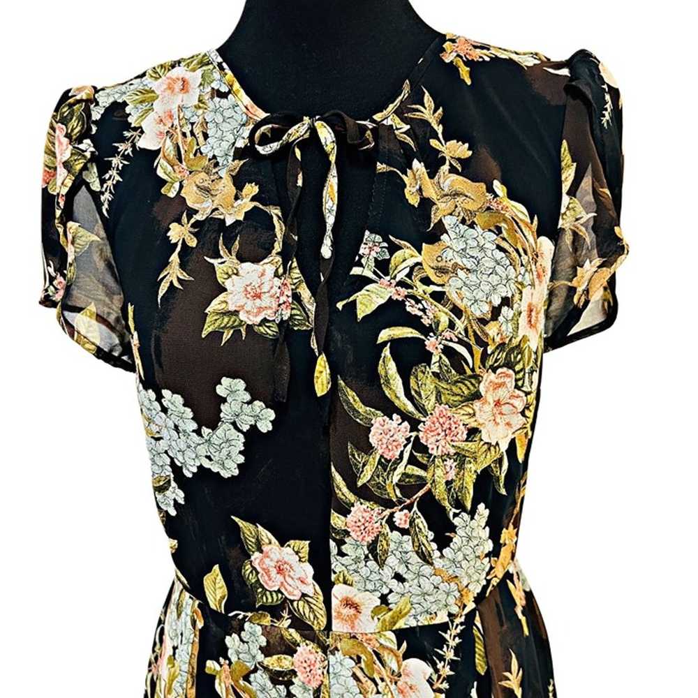 Unique Vintage Fit & Flare Floral Midi Dress Mode… - image 9