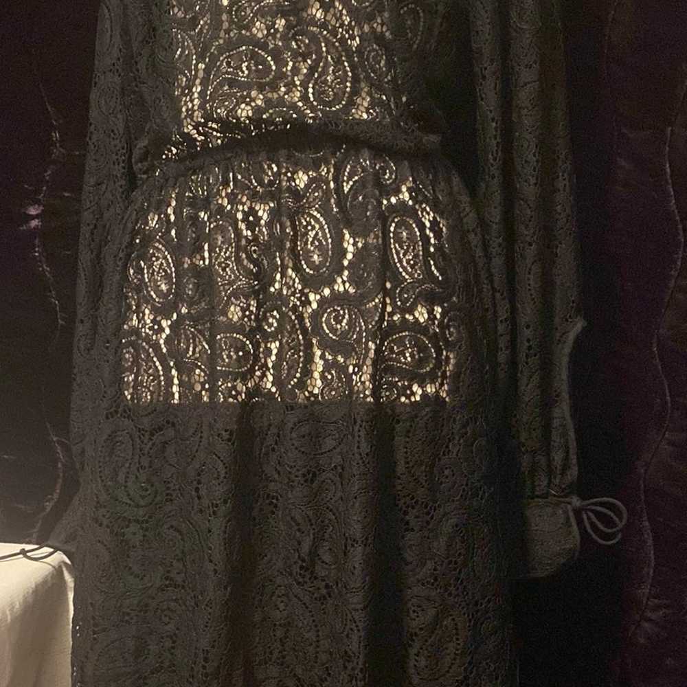 H&M black lace dress beautiful pattern and a high… - image 7