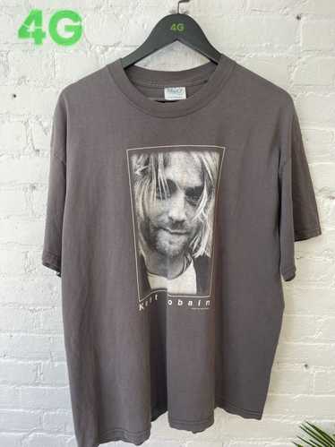 Band Tees × Kurt Cobain × Vintage Vintage THRASHED