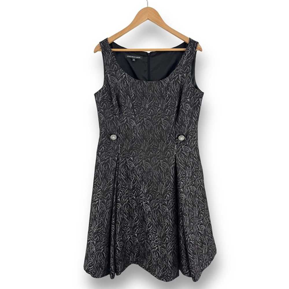 Size 14 BLACK/SILVER JACQUARD FIT & FLARE DRESS W… - image 1