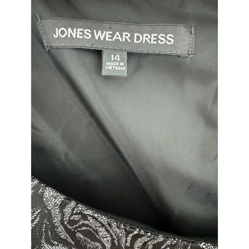 Size 14 BLACK/SILVER JACQUARD FIT & FLARE DRESS W… - image 3