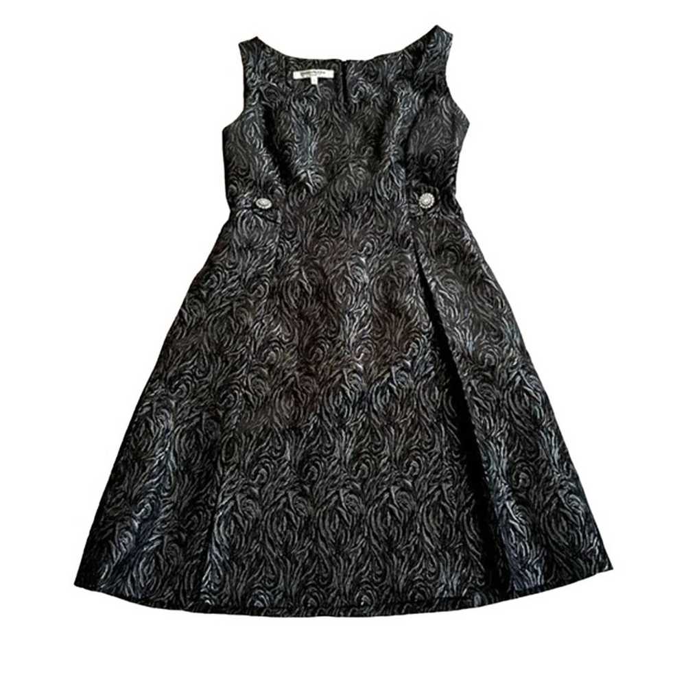 Size 14 BLACK/SILVER JACQUARD FIT & FLARE DRESS W… - image 7