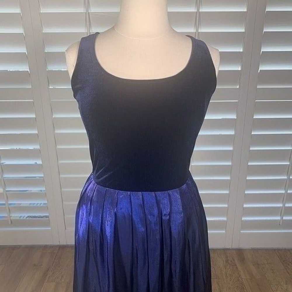 Vintage 90s Jessica Howard L Blue Velvet Pleated … - image 4