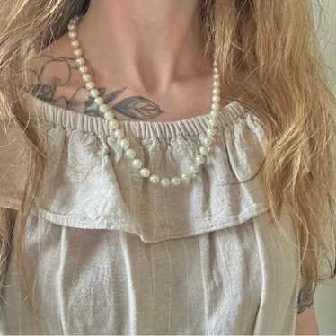 White Pearl Necklace Vintage “Delphine”  22.5” Ha… - image 1