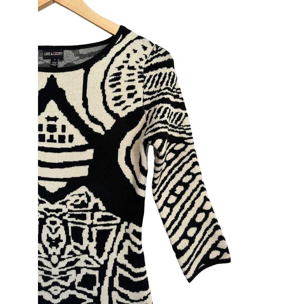 NEW Love and Liberty Aztec Black Cream Sweater Bo… - image 5