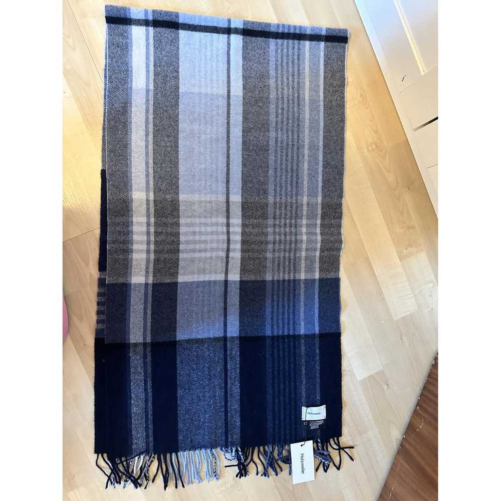 Holzweiler Wool scarf & pocket square - image 2