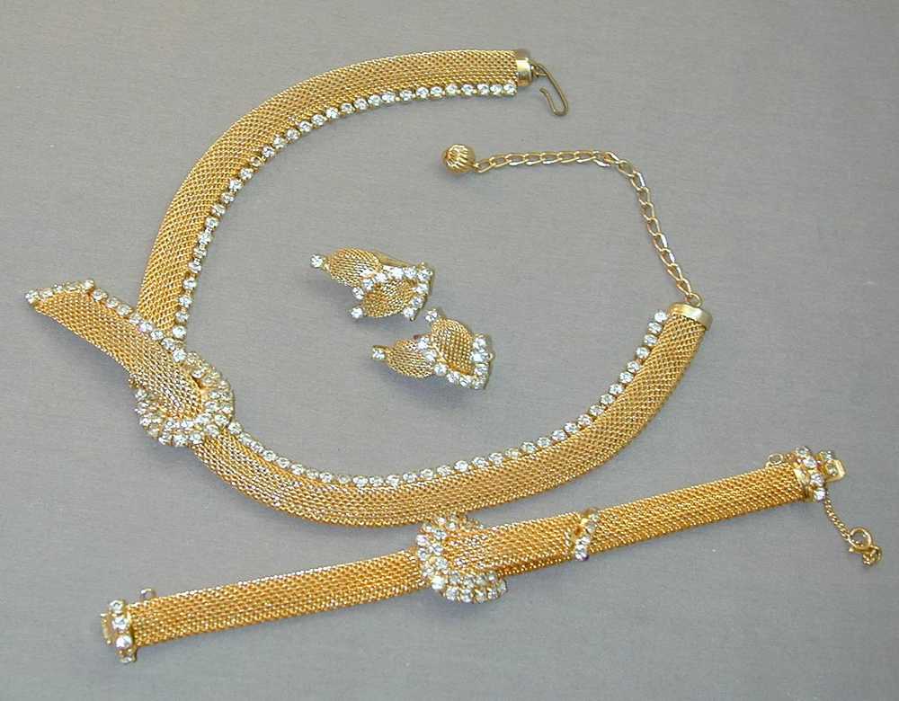 Hobe Gold Tone Mesh & Rhinestone Demi Parure Neck… - image 4