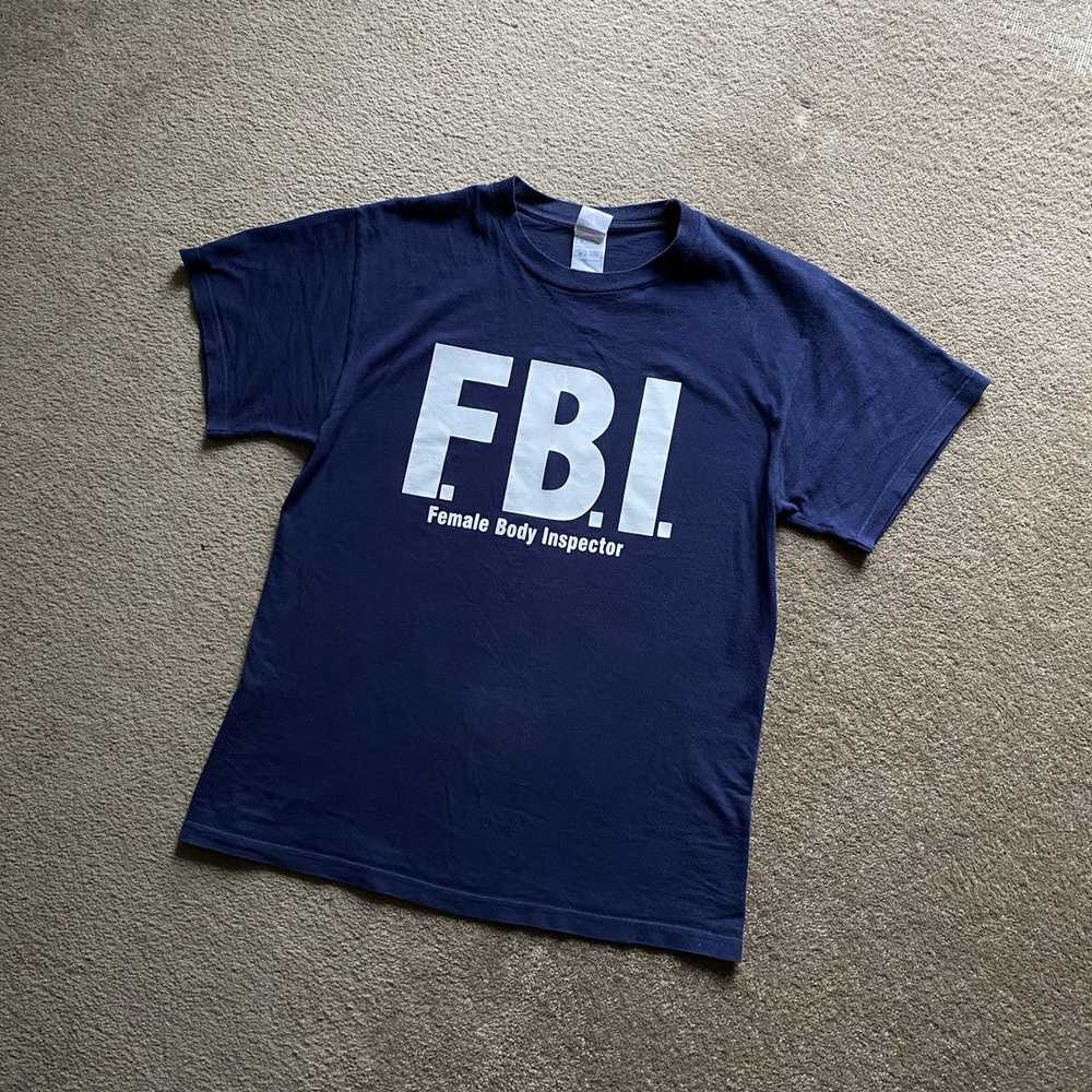 Humor × Tee × Vintage Vintage 90s y2k FBI Female … - image 1