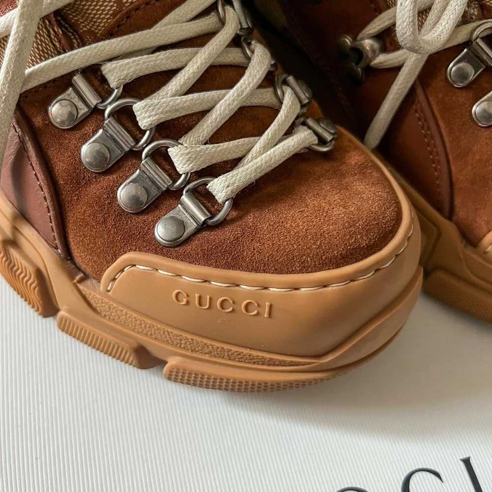 Gucci Flashtrek leather trainers - image 3