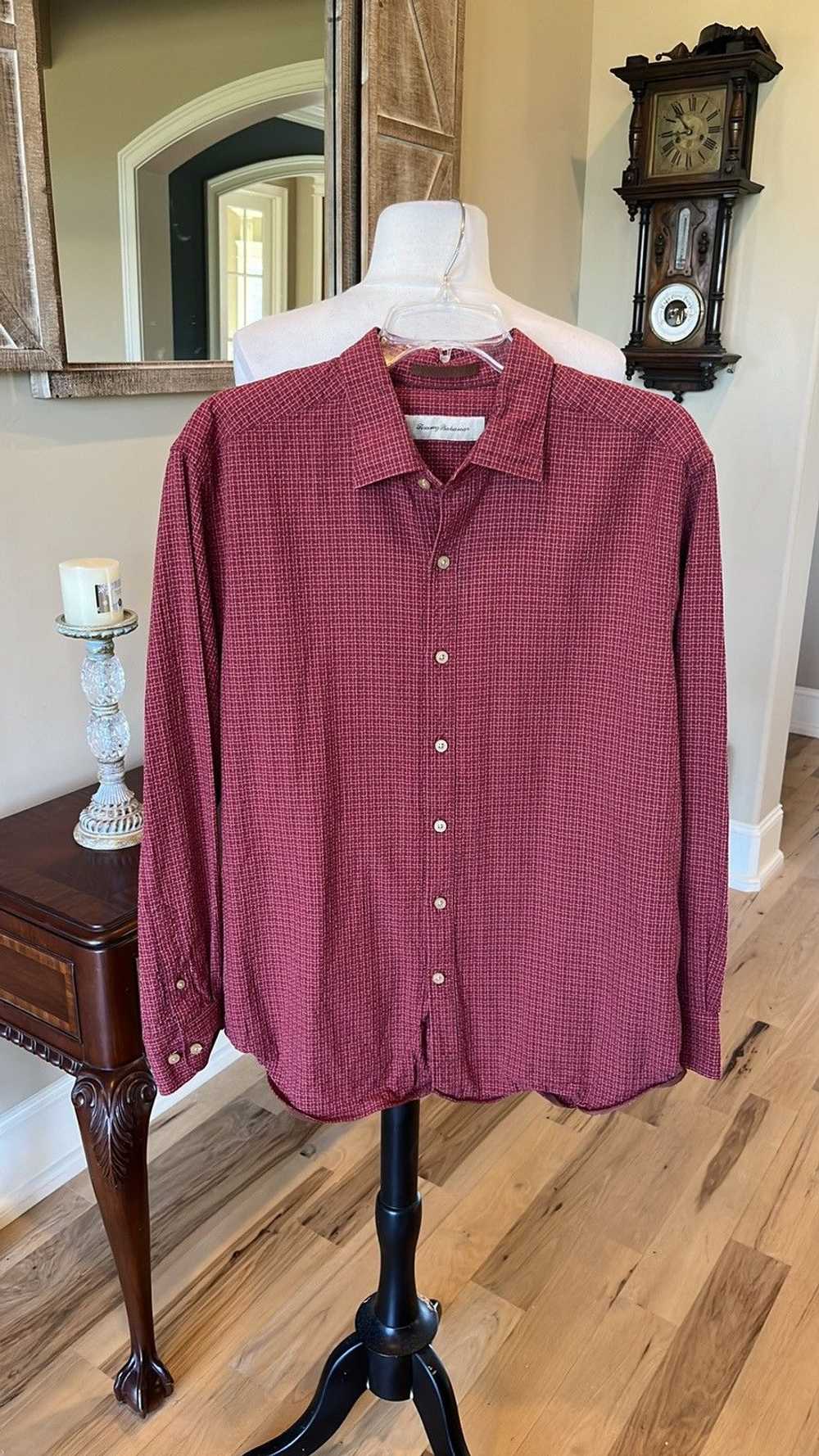 Tommy Bahama Tommy Bahama Button Down Front Long Sleeve