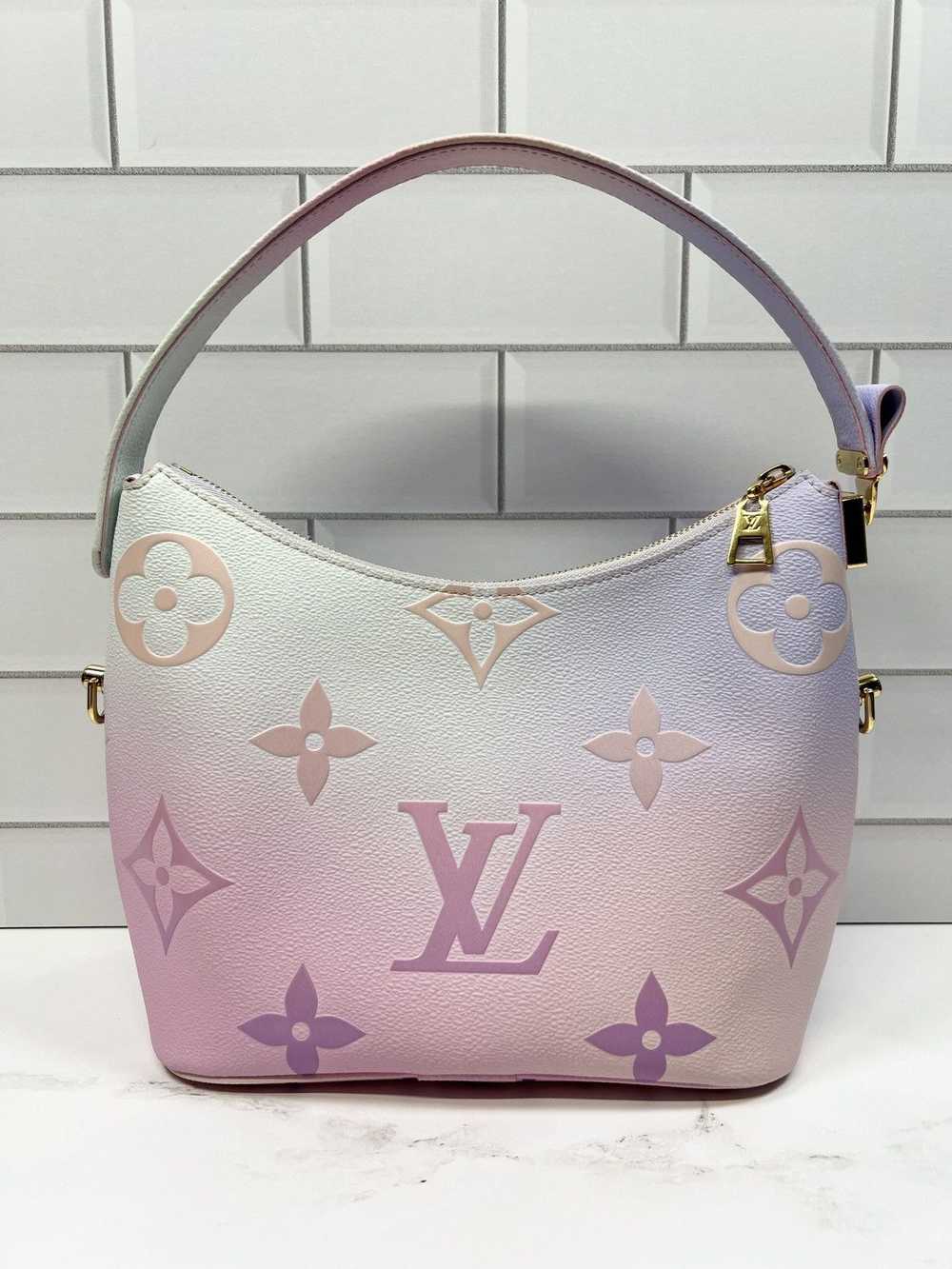 Louis Vuitton LV Louis Vuitton Giant Marshmallow … - image 3