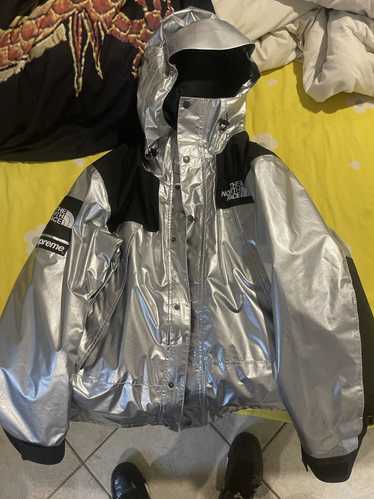 Supreme × The North Face Supreme TNF metallic mou… - image 1