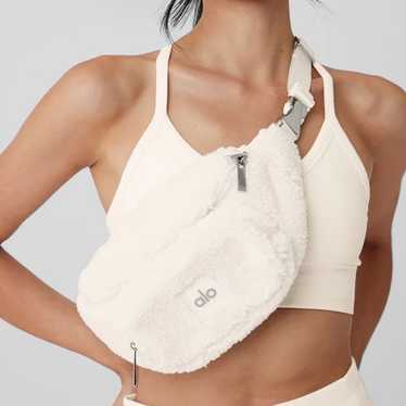 Alo explorer fanny pack - Gem
