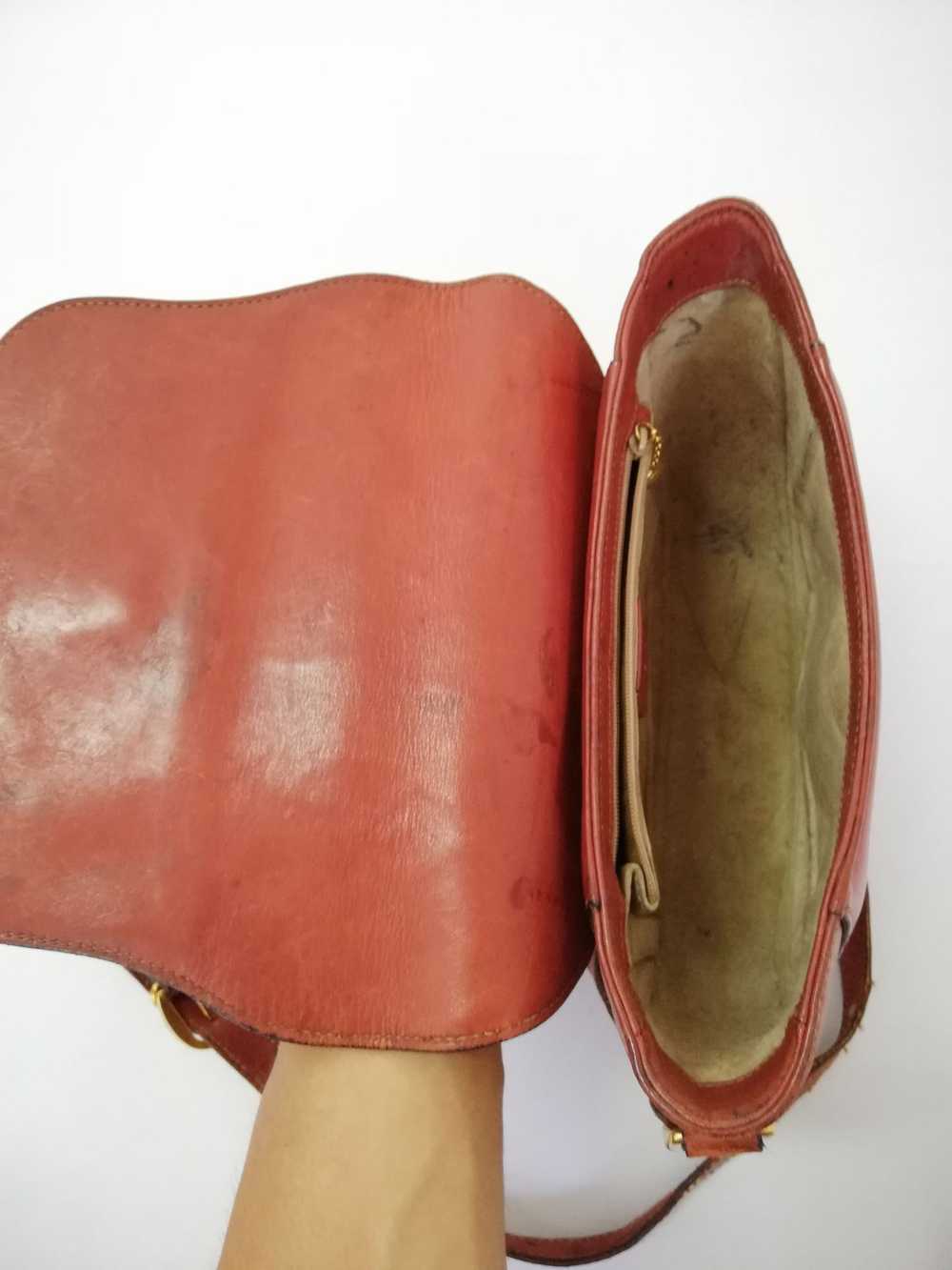 Gucci Dinner Vintage Gucci Leather Sling Bag - image 11