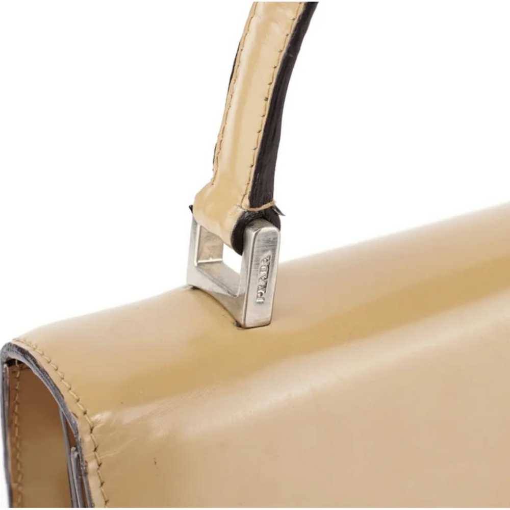 Prada Re-Edition 1995 patent leather handbag - image 8