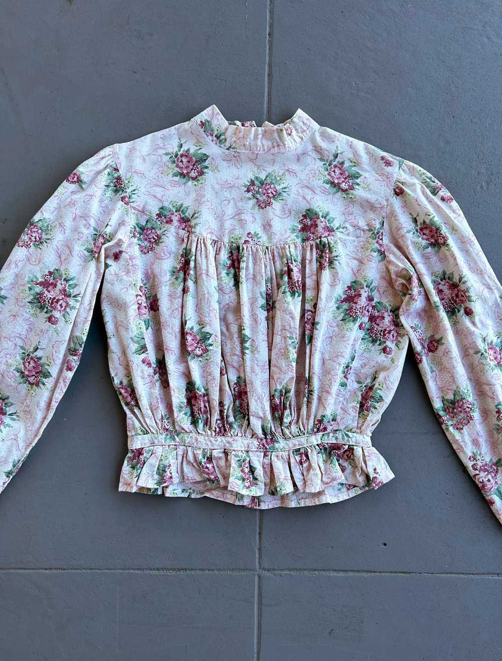 Vintage reproduction antique blouse . floral cali… - image 2