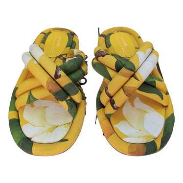 Oscar De La Renta Cloth flip flops - image 1