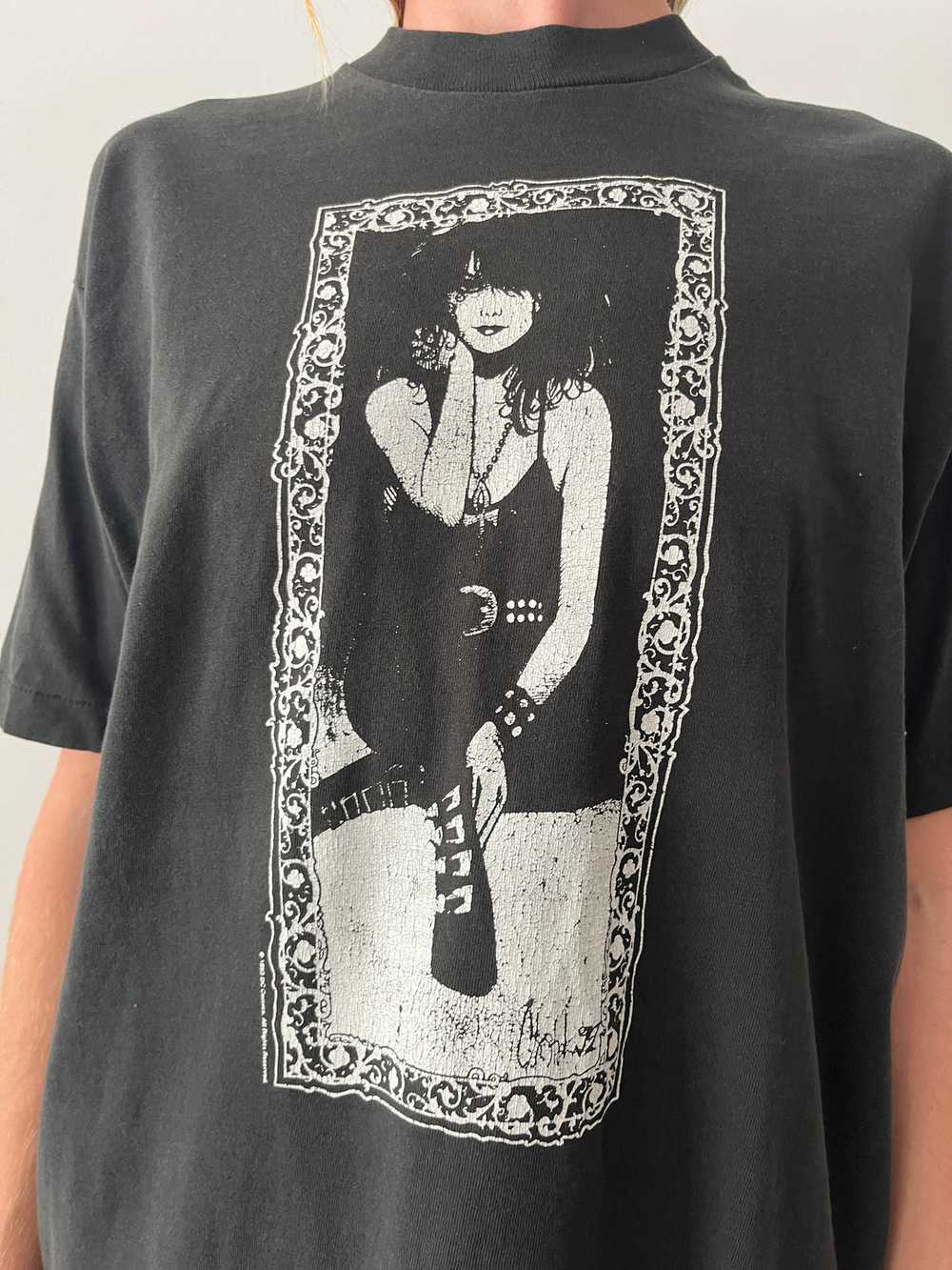 90s Sandman Death DC Comics Tee - image 2