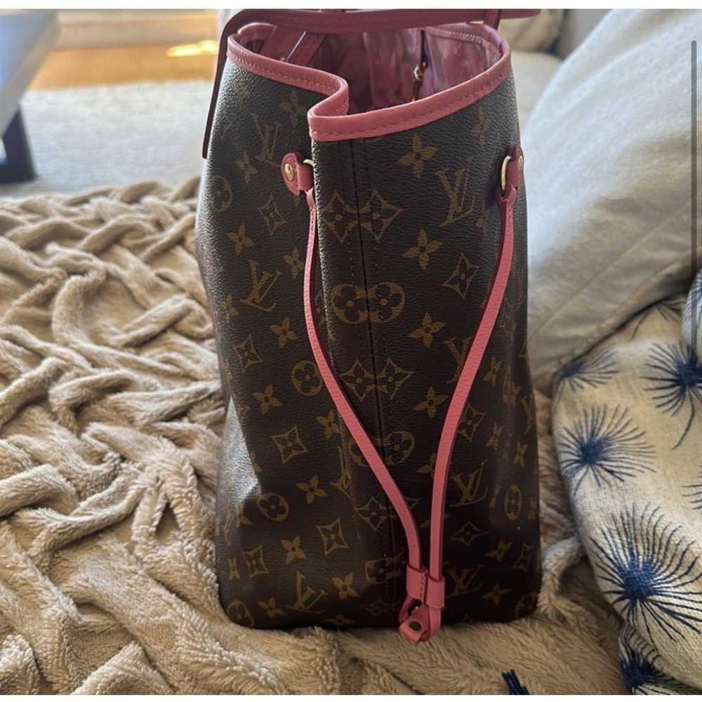 Louis Vuitton Neverfull tote - image 3