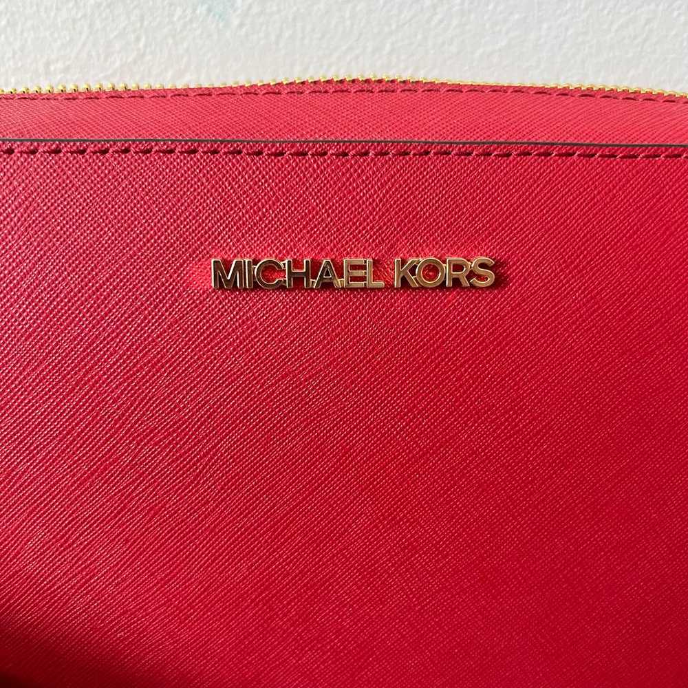 Michael Kors Jet Set Crossbdy Purse - image 3