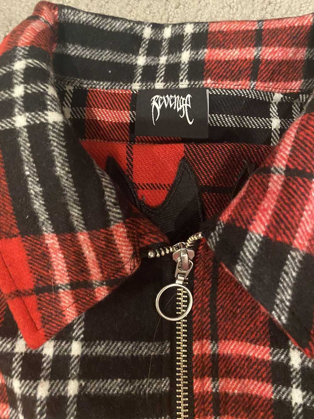 Revenge Revenge Red Embroidered Flannel L - image 5