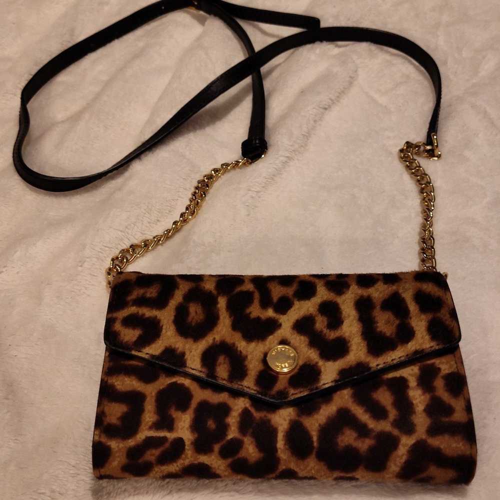 Like-New Michael Kors Crossbody Bag - image 1