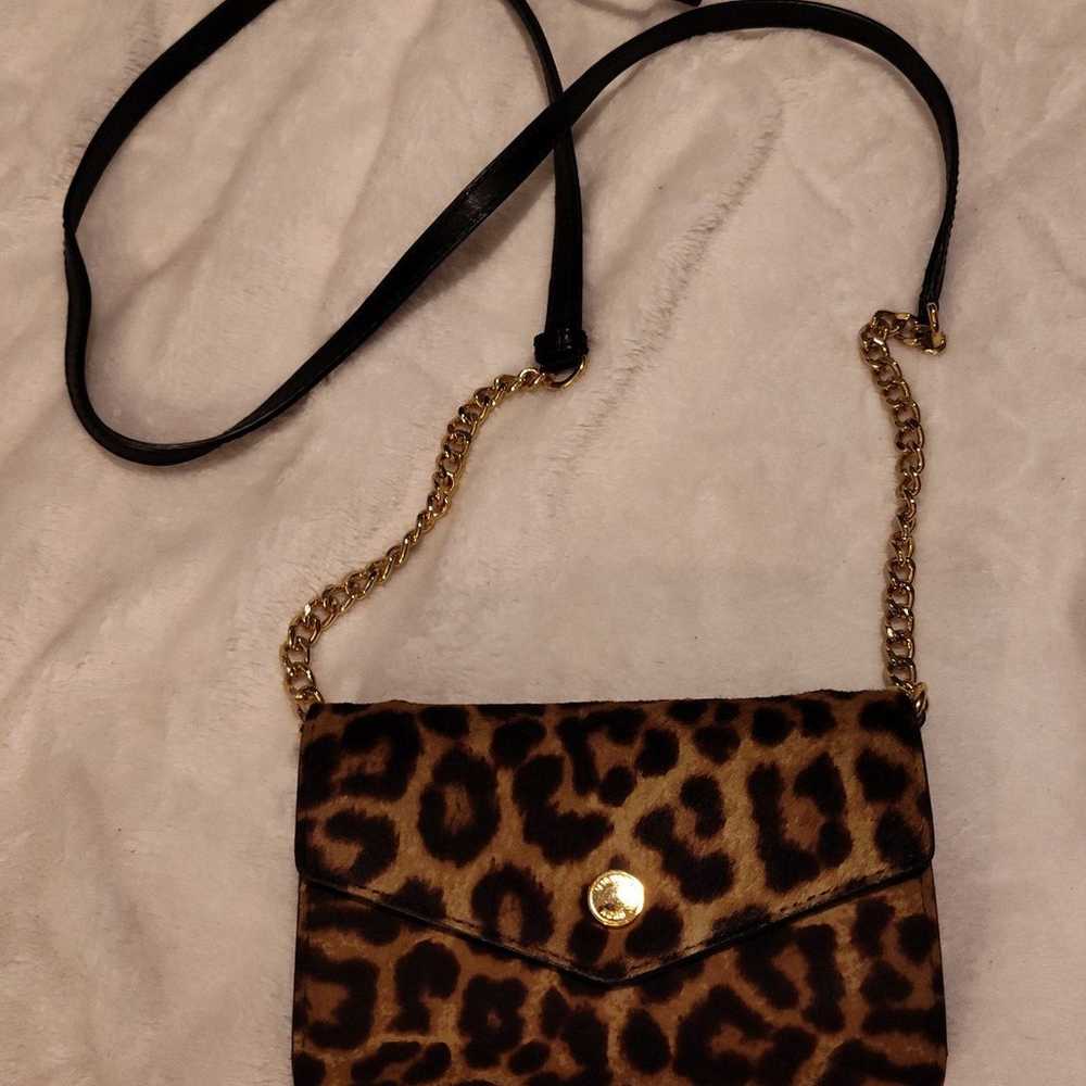 Like-New Michael Kors Crossbody Bag - image 2