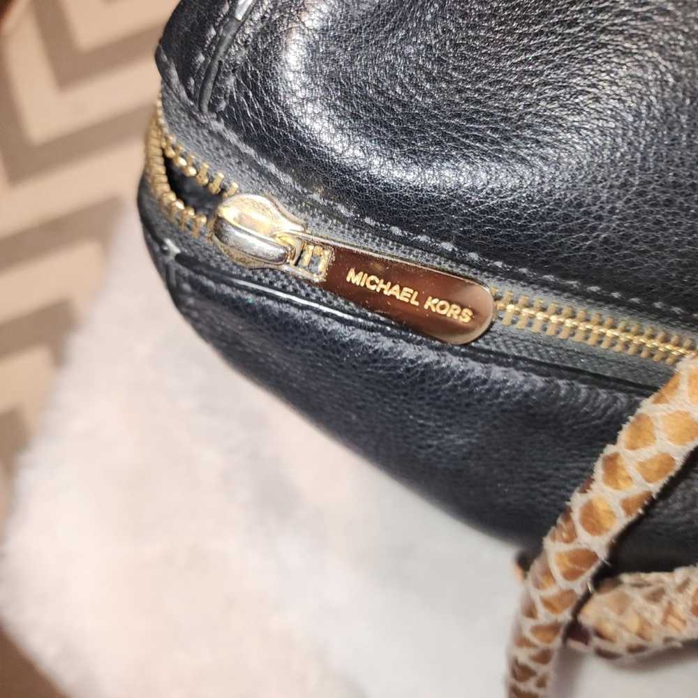 michaels kors purse - image 4