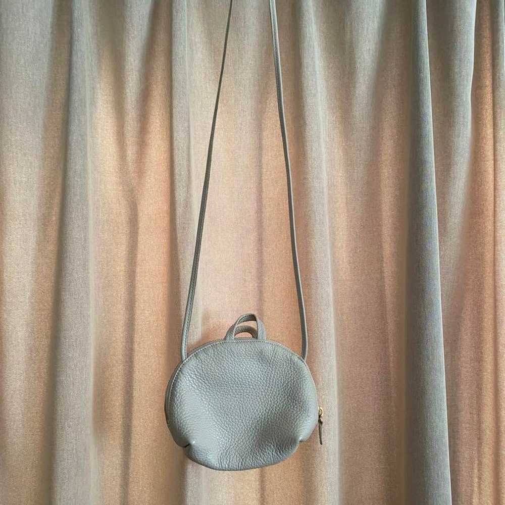 En Vouge Leather Round Shoulder Bag - image 1